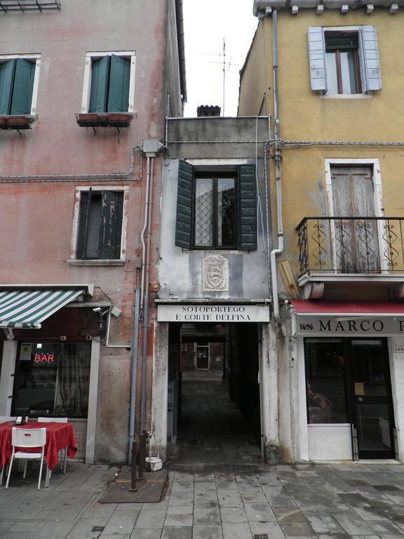 Attico Biennale Nuovissimo Venezia